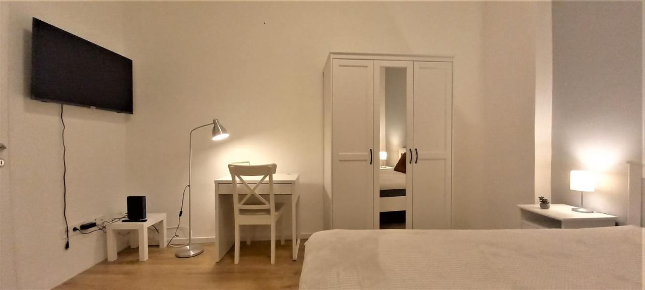 Quiet And Private Studio In The Center Lejlighed Budapest Eksteriør billede