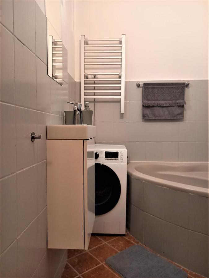 Quiet And Private Studio In The Center Lejlighed Budapest Eksteriør billede